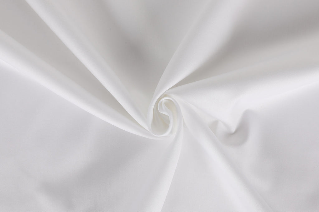 Elegant – Bela, saten posteljina – fotografija 5